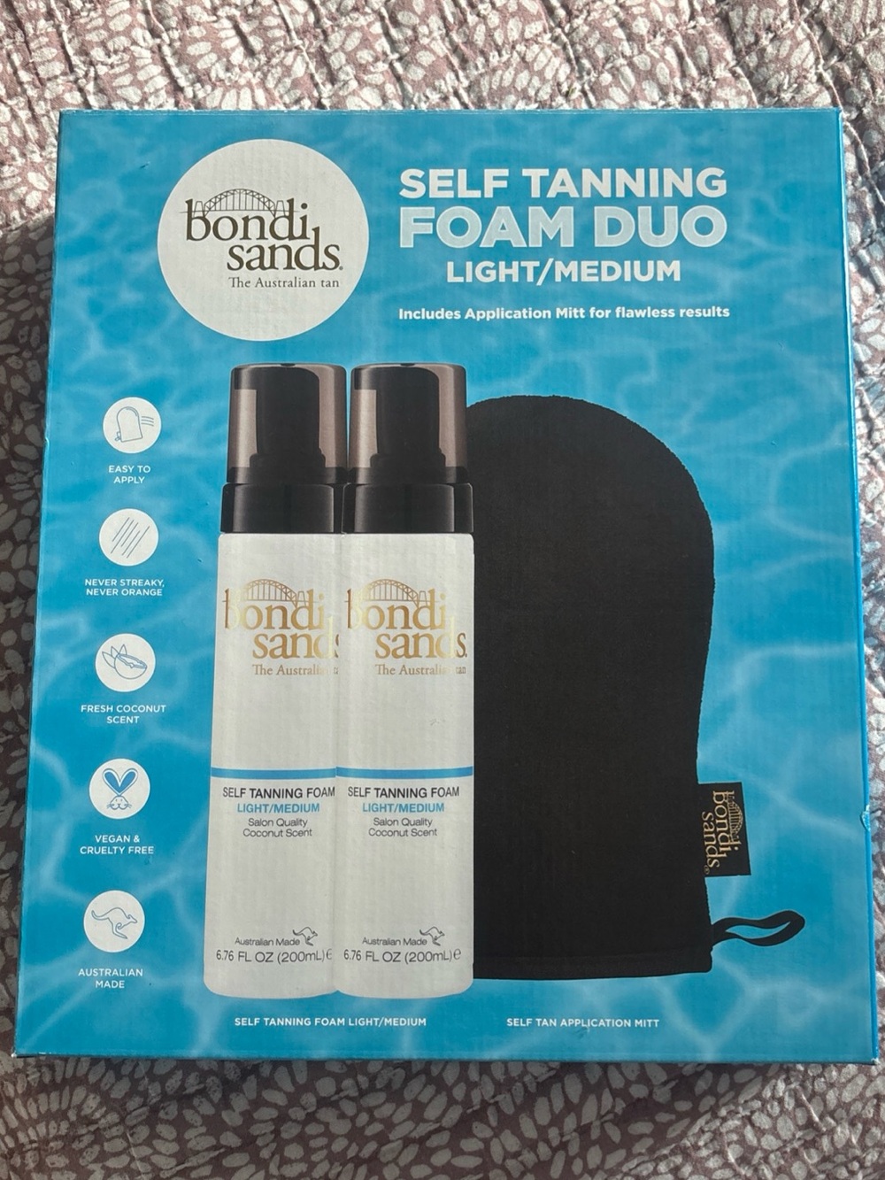 Bondi Sands Light/Medium Self Tanning Foam DUO Kit and Mitt Coconut Scent NIB